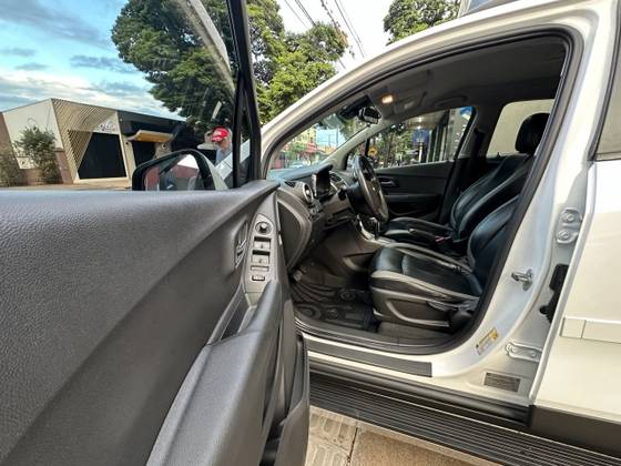 CHEVROLET TRACKER 1.8 MPFI LT 4X2 16V FLEX 4P AUTOMÁTICO